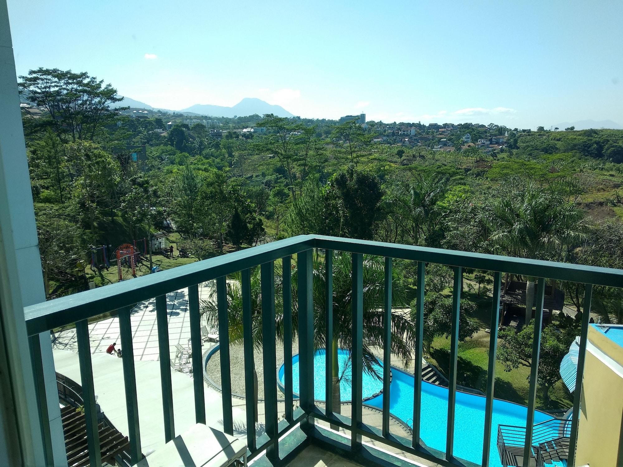 Marbella Suites Bandung Cimenyan Экстерьер фото