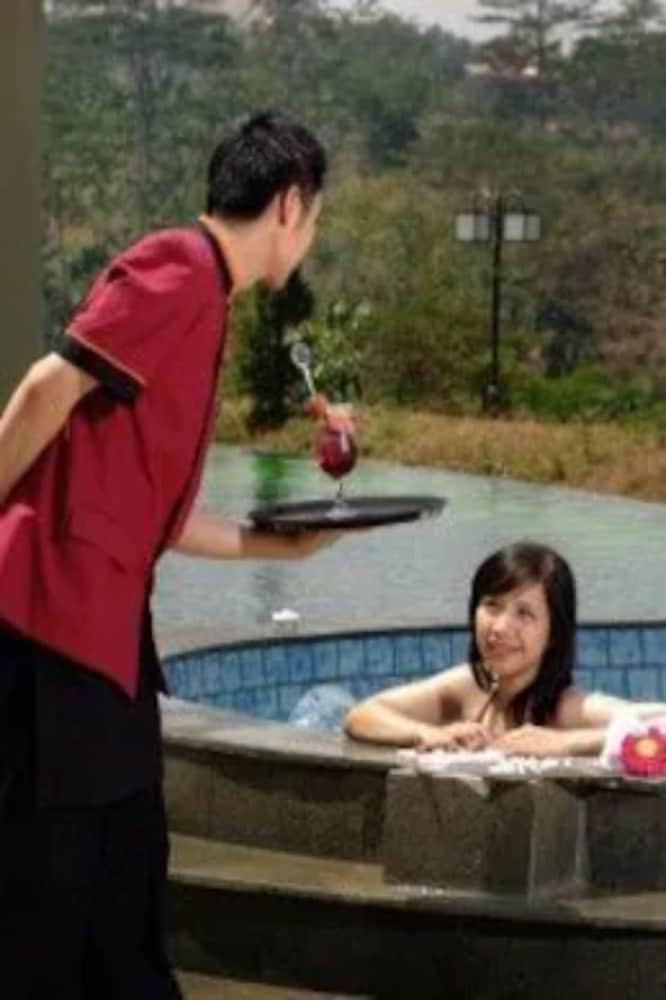 Marbella Suites Bandung Cimenyan Экстерьер фото