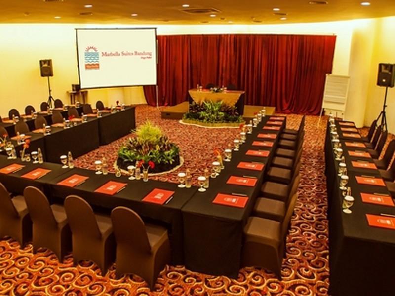 Marbella Suites Bandung Cimenyan Экстерьер фото